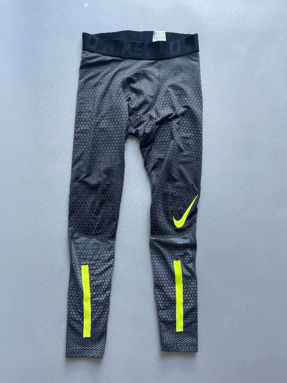 Nike Pro Hyperwarm Compression Tights Gray Men’s Size M Dri-FIT Base Layer